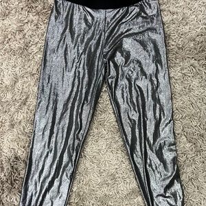 Shiny Metallic Leggings